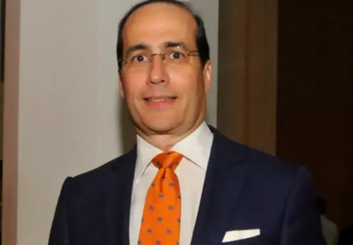 El embajador Fernando Berguido menospreció a una televisora. 
