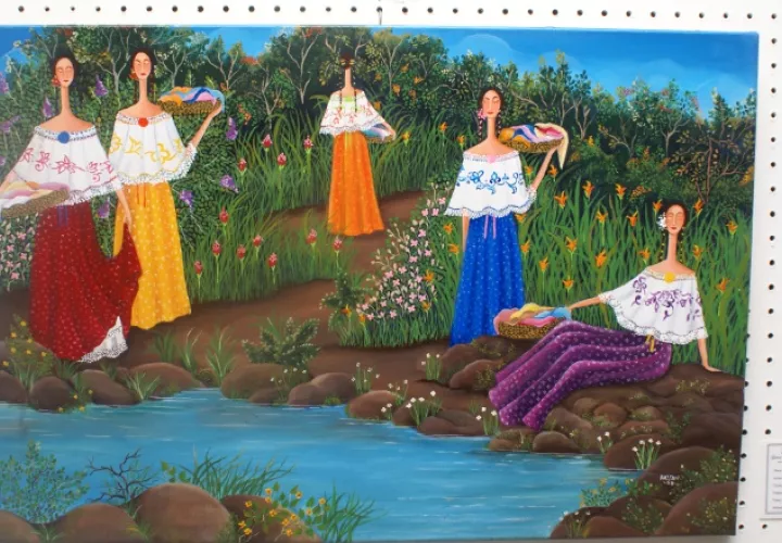 Una de las hermosas obras de Mayo Hassán. Obsérvese que está llena de detalles. Cada uno pintado con paciencia y amor. /Foto Archivo.