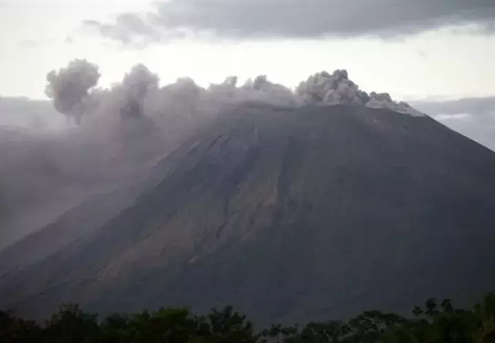 El Masaya es uno de los siete volcanes más activos en Nicaragua. Foto: EFE