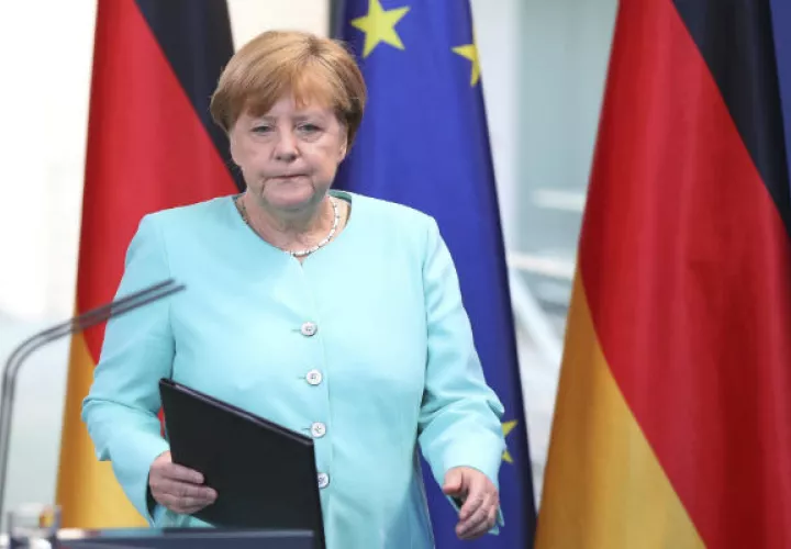  La canciller alemana, Angela Merkel, lamentó el resultado del referéndum. Foto/ EFE