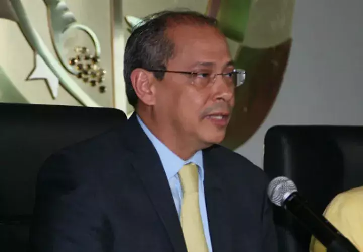 Ministro de saluid Francisco Javier Terriente 