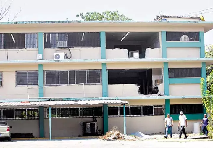 Muchas escuelas han tenido que ser demolidas 
