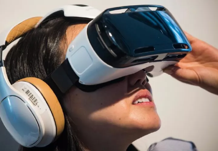 Con la realidad virtual, el público escogería qué parte de una escena mirar. /Foto Web