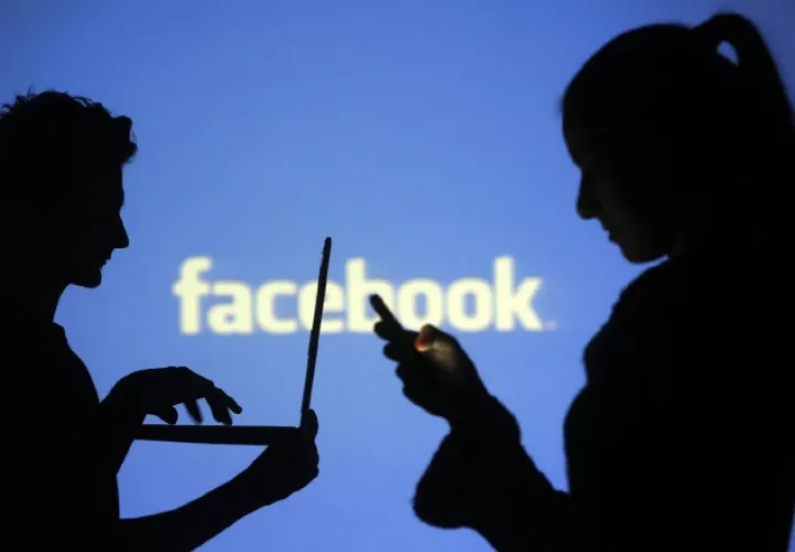 Facebook está buscando la manera de atraer a los usuarios más jóvenes. Web