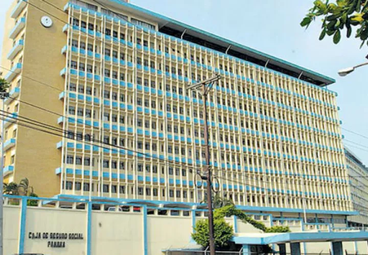 According to 2015 figures of the Comptroller General Office, the informal activity rate was 39%.