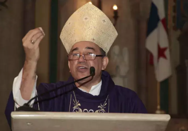 Monseñor José Domingo Ulloa, propone bajar a primer debate proyecto de ley  61