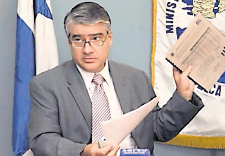 MEF  pide a funcionarios ajustarse al presupuesto que les fue asignado