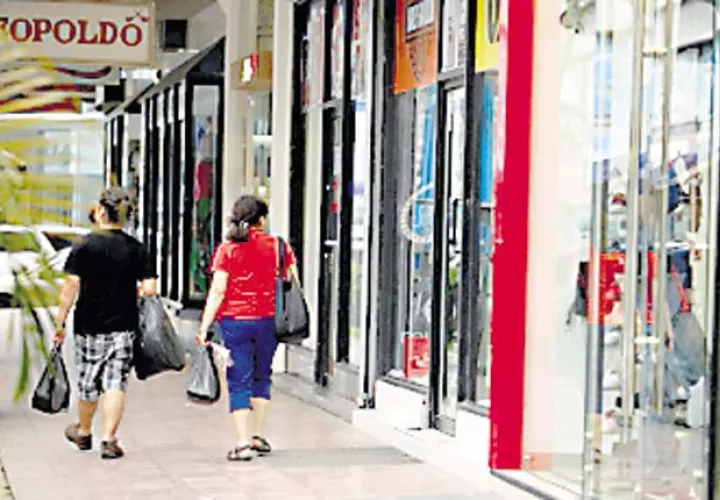 Movimiento comercial de la Zona Libre de Colón continúa bajando