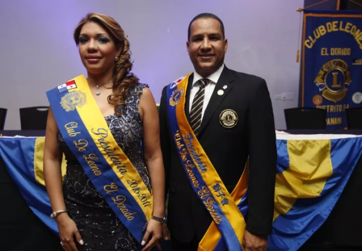 1. Arelis Vargas y Gilberto Flores.
