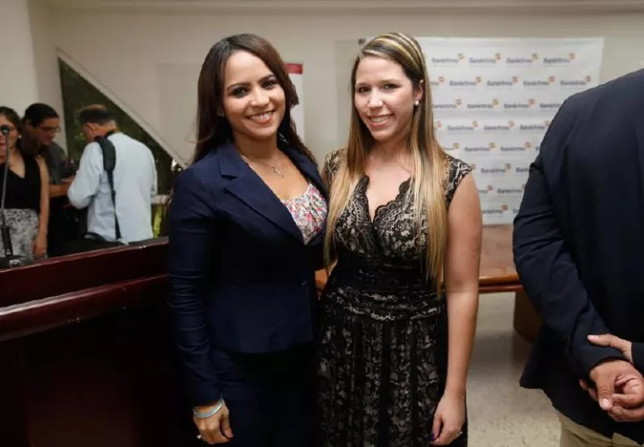 5. Dudiben Jiménez y Jessica Klejman.