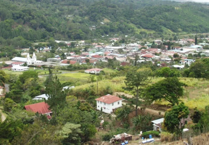 Miles de turistas acuden cada año a  visitar este hermoso lugar. Archivo.