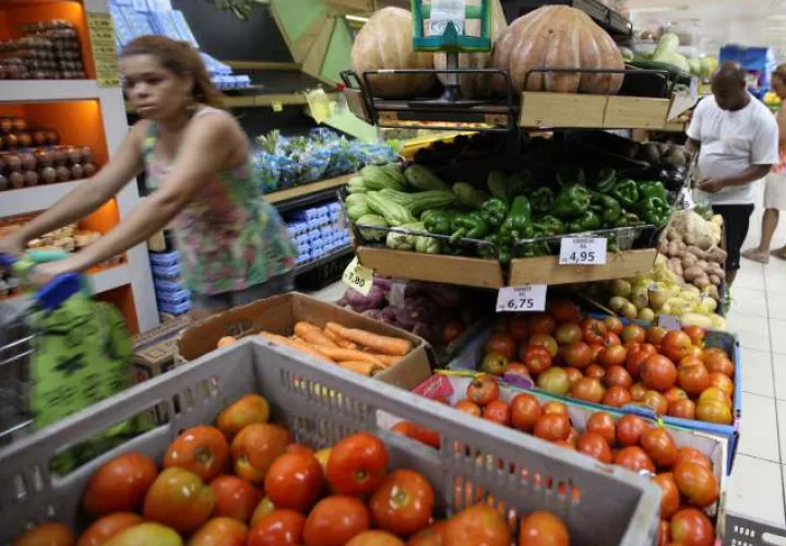 Para 2017,  prevén que el índice de precios se desacelere. /Foto EFE