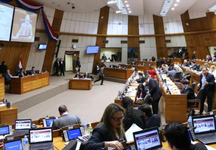 Costa Rica, que destaca en los indicadores relativos a sofisticación en los negocios y producción creativa. /Foto EFE