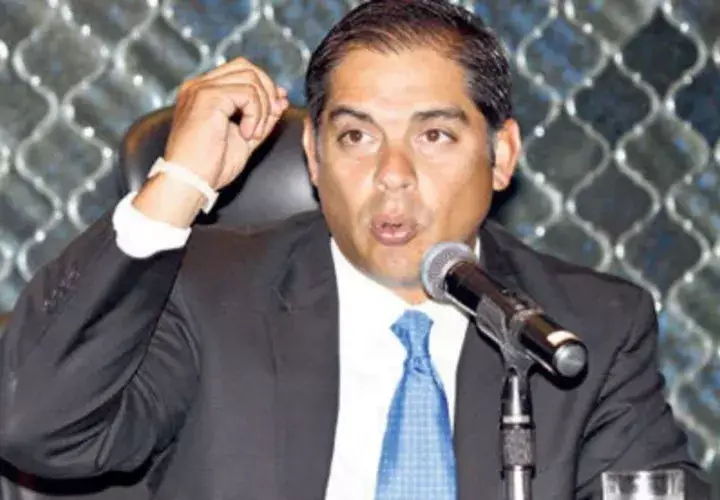 Adolfo Valderrama diputados y expresidente de la Asamblea Nacional