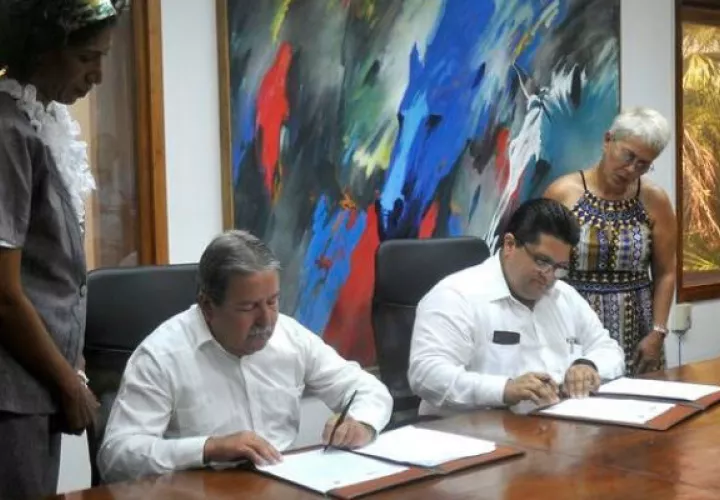 El acuerdo incentiva el desarrollo de programas educativos y de investigación/Cortesía.