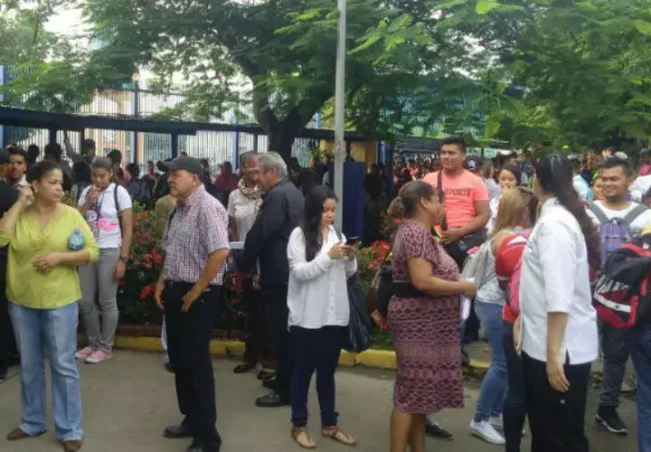 Los estudiantes se unieron a la protesta 