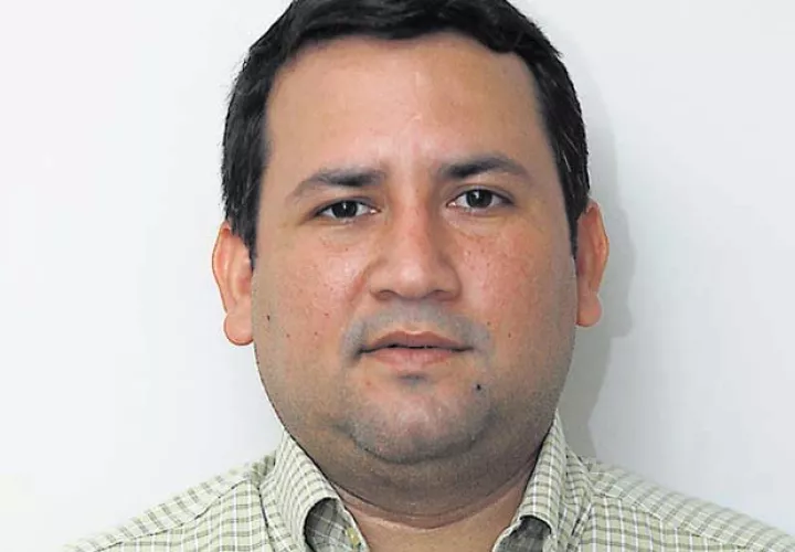  Manuel Castillero 