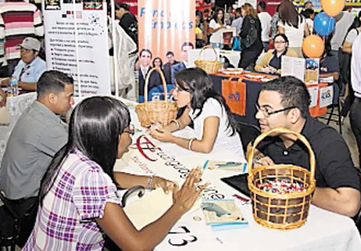 Contrataciones de empleados procederán a un ritmo desigual