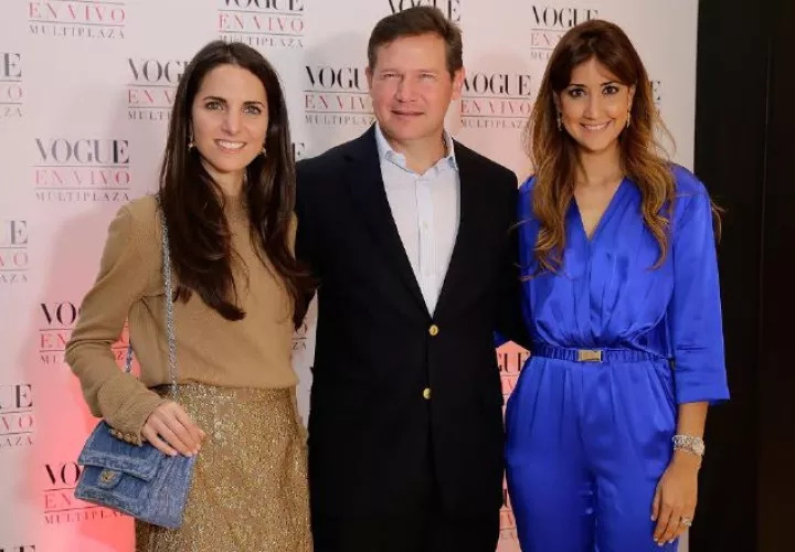 1. Kelly Talamas, Jorge Díaz y Jaravy Rosales.