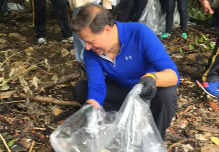 El presidente de la jornada de recolección, foto  ‏@PresidenciaPma 