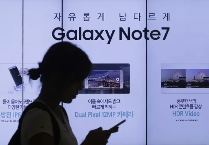 Ese nuevo modelo de Samsung ha sufrido persistentes y peligrosos casos de combustión.