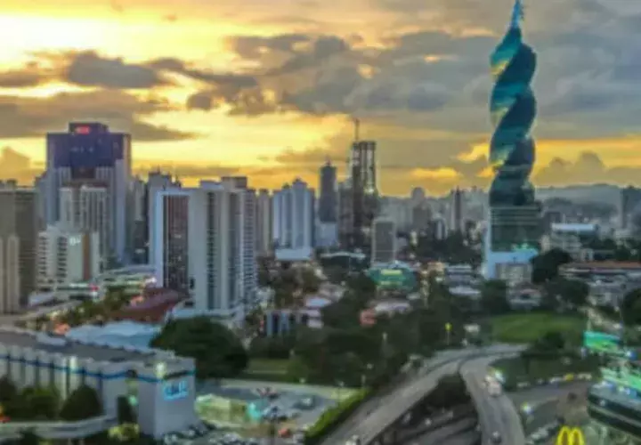 FMI también rebajó la proyección de crecimiento de Panamá/Archivo.