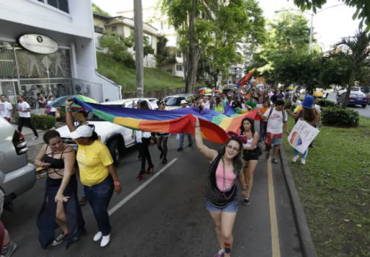 Matrimonio del mismo sexo se debate en la Corte 