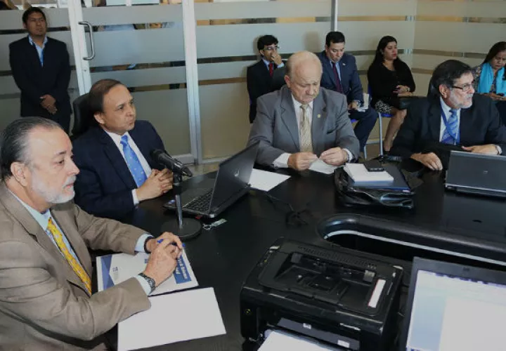 Durante la discusión del primer debate 