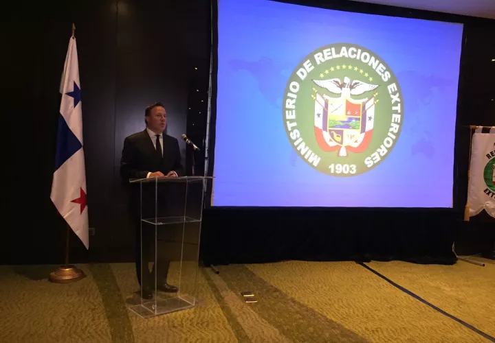Presidente Varela en la clausura del lll Encuentro de embajadores y cónsules (@PresidenciaPma) 