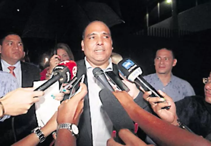 Colaboradores de KW Continente rechazan hostigamiento a Correa