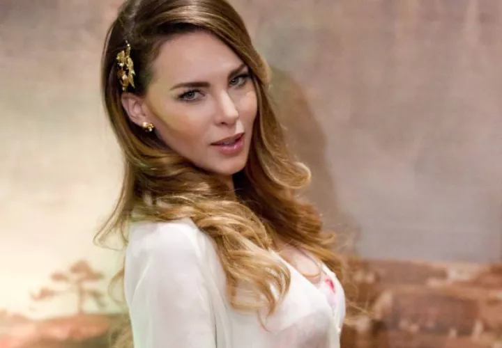 La cantante mexicana es muy reconocida por su papel en la telenovela 'Cómplices al rescate". Archivo