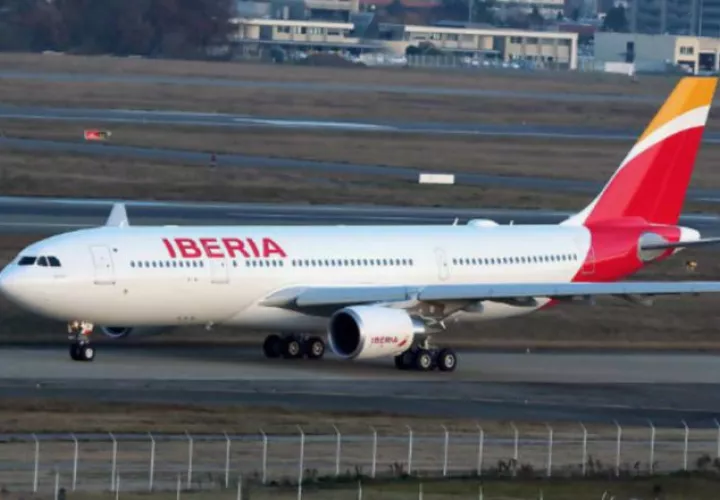 Iberia ofrece un vuelo diario en la ruta Ciudad de Panamá - Madrid. /Foto Archivo