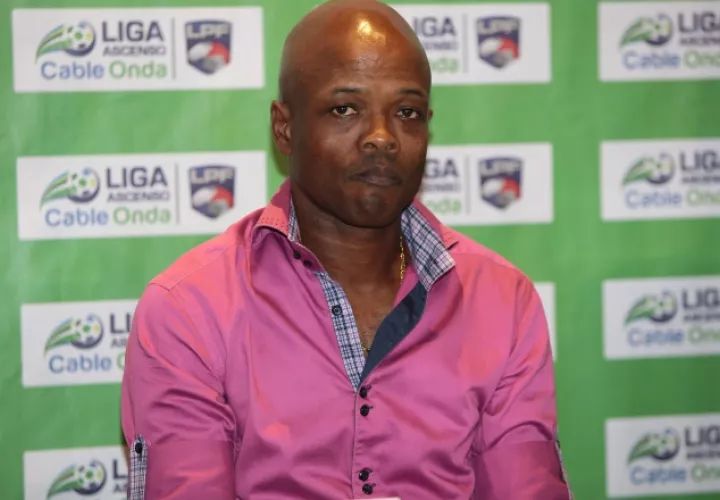 El estratega Jorge Dely Valdés está en su primera campaña como entrenador del CAI. /Foto Anayansi Gamez