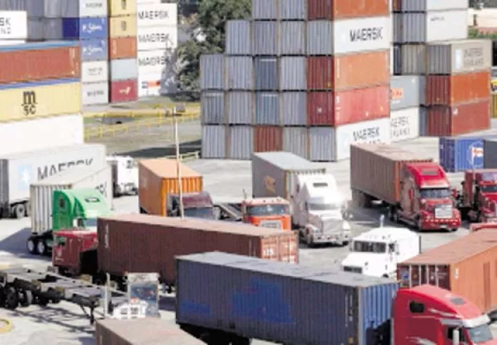 Las importaciones de bienes en Panamá caen  4.1% hasta octubre