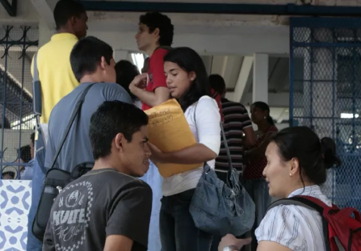 Desempleo abierto pasó de 3.8% a 4.4%.  /Foto Archivo