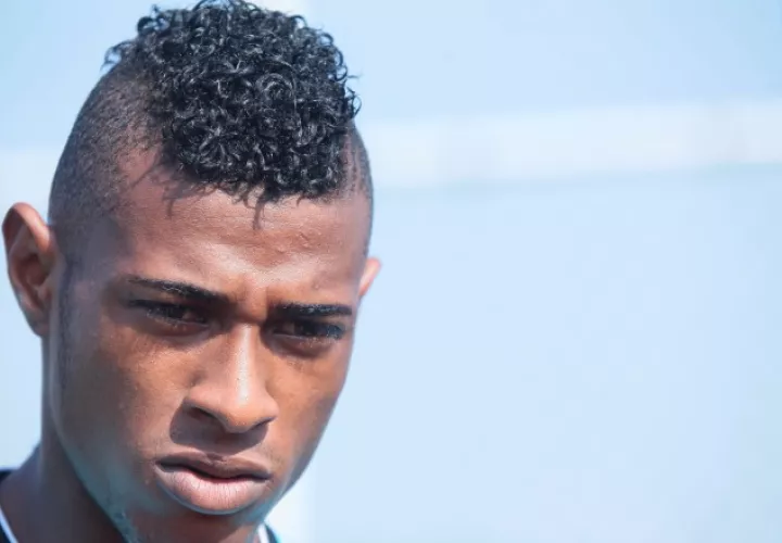 Carlos Small tendrá una gran vitrina en el Deportivo Árabe Unido de Colón. Grupo Epasa