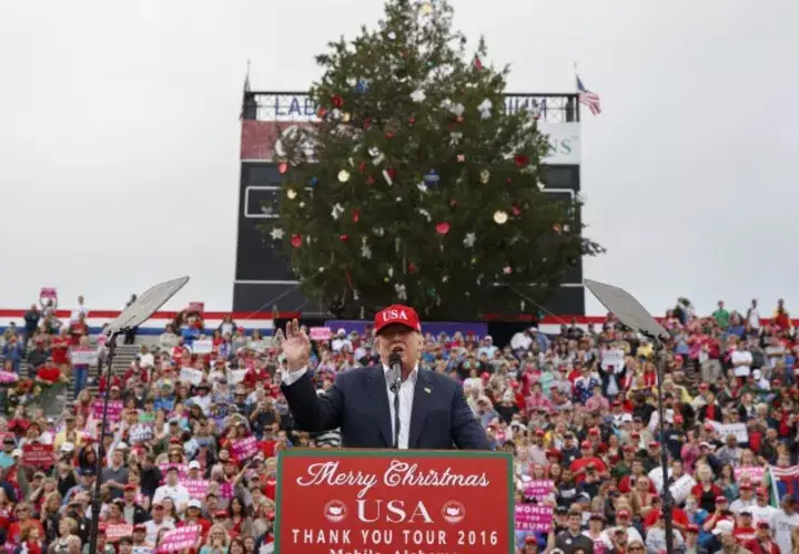 Donald Trump, asegura que las cosas cambiarán en el 2017. /Foto AP