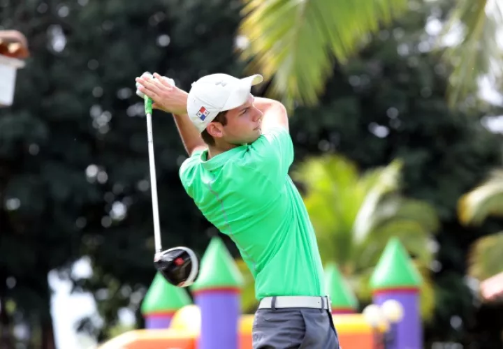 José Guillermo Lewis, durante el último evento del año del Ranking Nacional Amateur de Apagolf. /Foto Anayansi Gamez