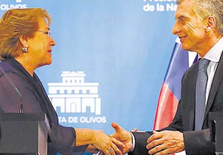 Bachelet se encontró ayer con su colega Macri. /Foto EFE