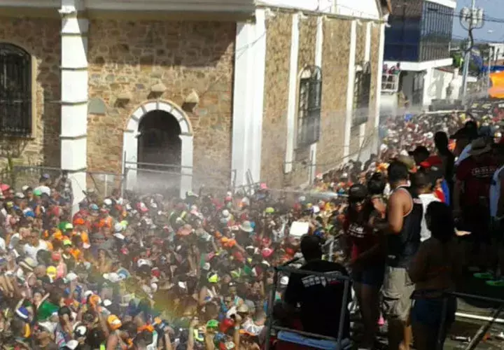 Fiesta esperada por el pueblo. Foto: Thays Domínguez. 
