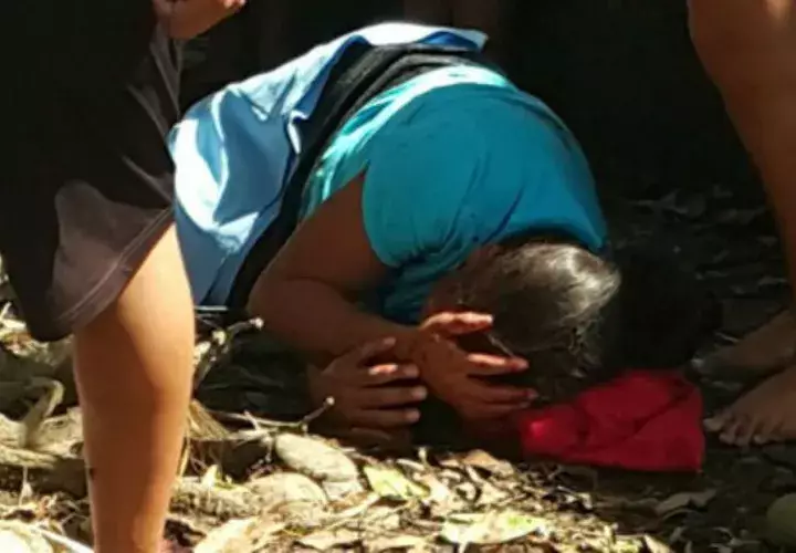 Mujer agredida. Foto/ Leonardo Machuca