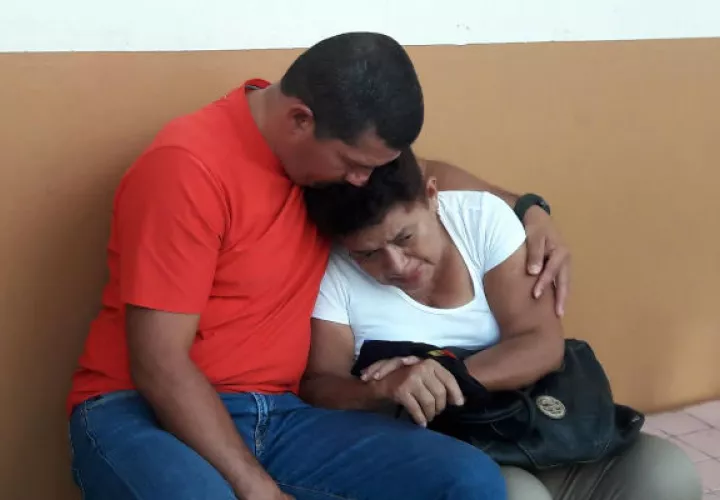 El dolor se apodera de sus familiares. Foto: José Vásquez.