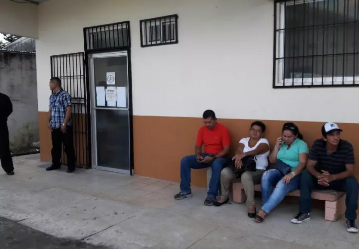 Familiares esperaban el día de ayer una diligencia de reconocimiento.