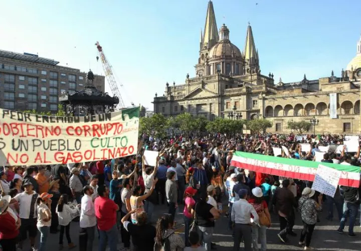 Mexicanos, disgustados
