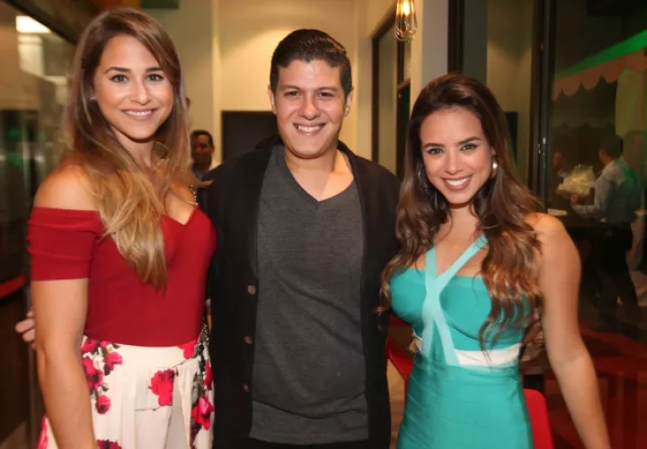 5. María Isabel Pérez, Óscar Ruiz y Gaby Garrido.