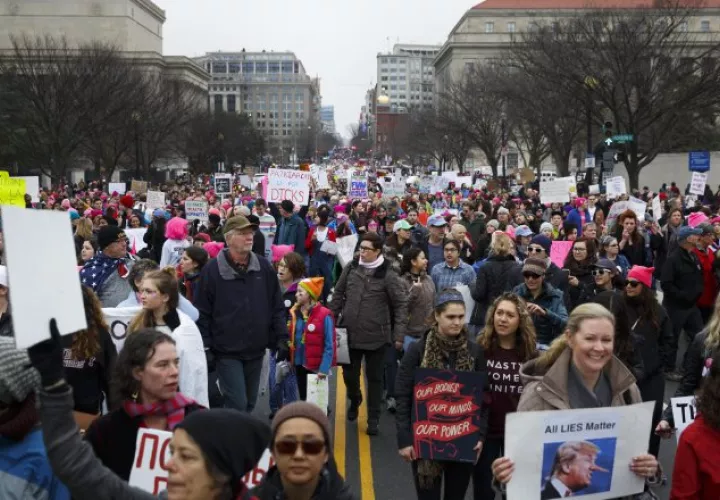 En Washington y varias ciudades estadounidenses las mujeres se tomaron las calles. AP