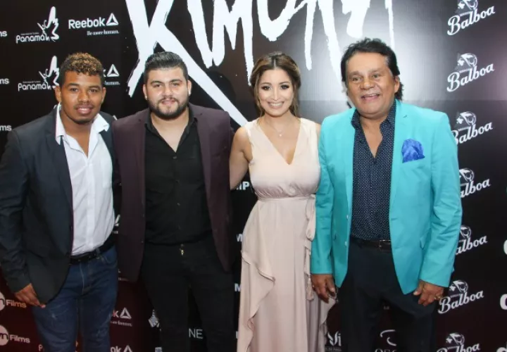 Roberto Durán formó parte de la alfombra roja.