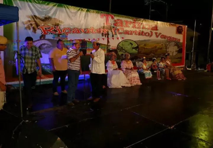 Realizan diferentes actividades folklóricas. Foto: Zenaida Vásquez. 