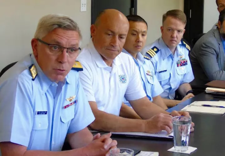 Delegación del Servicio de Guardacostas de Los Estados Unidos (USCG).