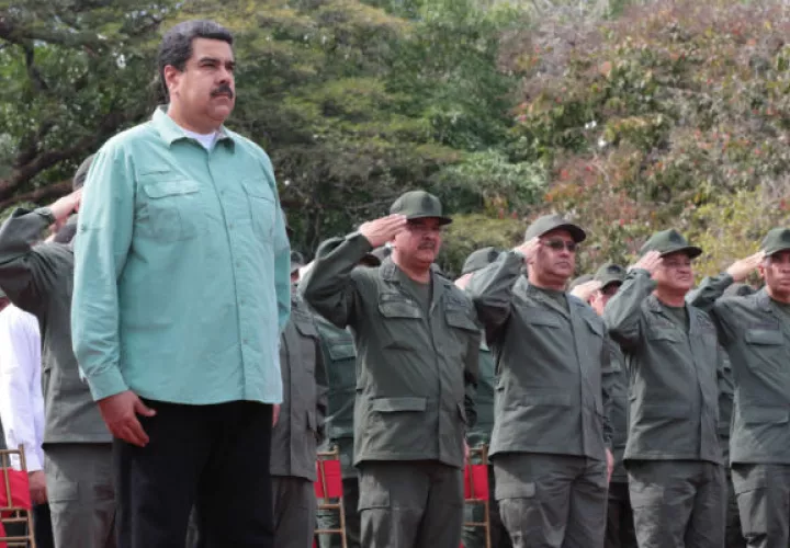 Nicolás Maduro aseguró hace casi una semana que estas maniobras constituyen el plan "más complejo" que haya tenido la nación y llamó a todos los sectores de la sociedad a incorporarse. FOTO/EFE
